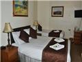 Photo of George Hotel